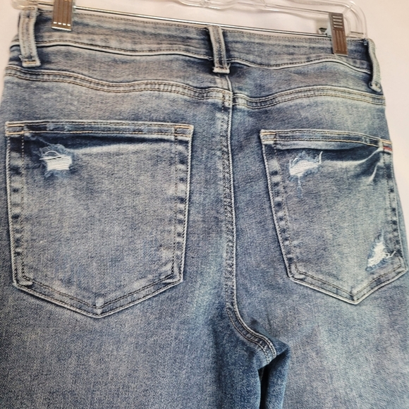 Maurice's Highrise Boyfriend Distressed Tapered Jeans Women's Size 4 Buttonfly - Picture 6 of 15